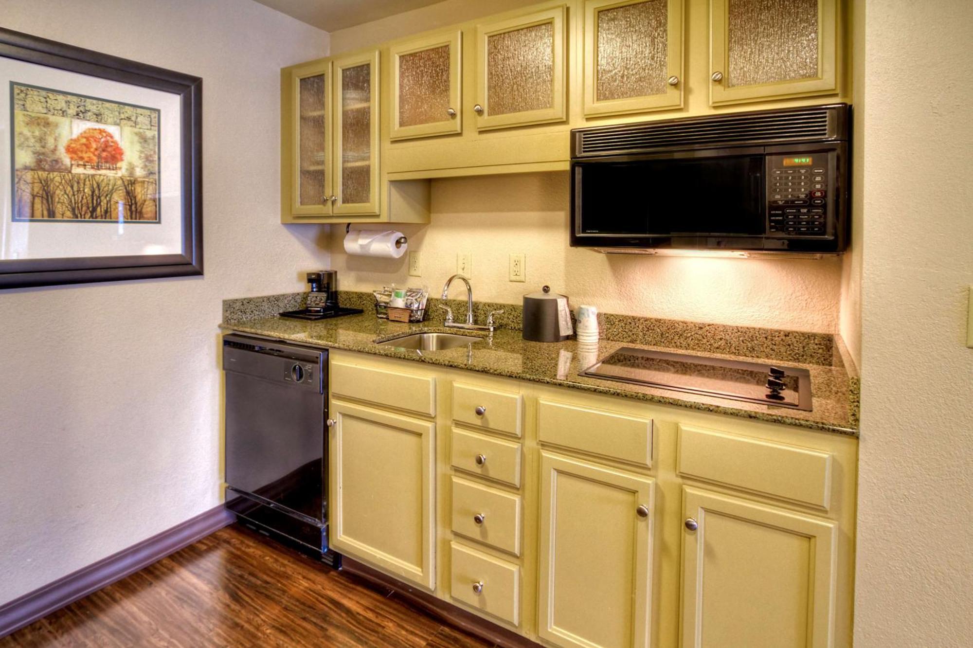 Hampton Inn & Suites Nashville-Vanderbilt-Elliston Place Екстериор снимка